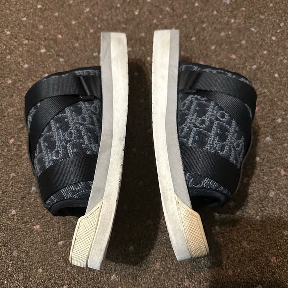 Men’s Dior alpha slides - Picture 2 of 5